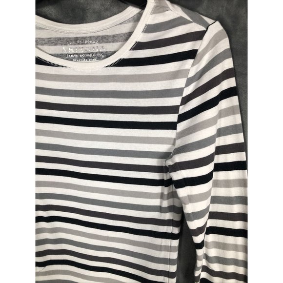 Arizona Women’s Sweater Long Sleeve Striped Size Large - Picture 8 of 10